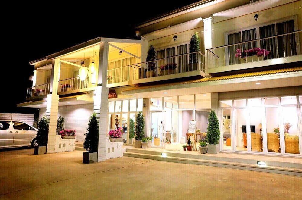 南府班艾亚兰精品城市酒店 外观 照片